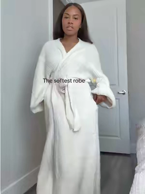 #robe #comfyrobe#barefootdreams 
