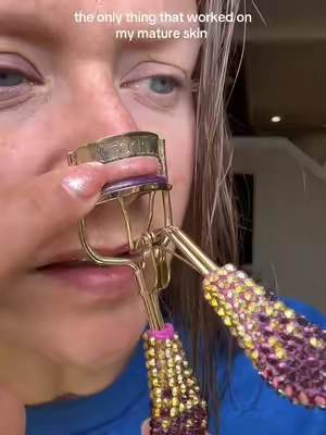 Not one blackhead was left clogged in the making of this video. #blackhead 