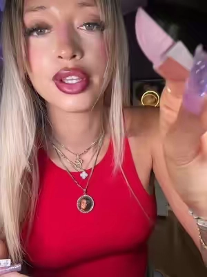 Makeup up girlies…. RUN 🏃‍♀️ #tiktokshopsummersale #lysbeauty #lipgloss #lips @LYS Beauty 