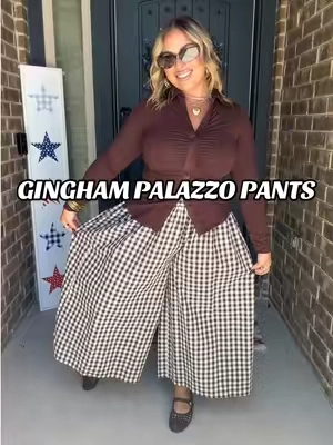 WHOS READY FOR SOME FALL FASHION?! 🤎🍂 #palazzopants #pants #gingham #midsizeoutfits #falloutfits @Chouyatou_US 