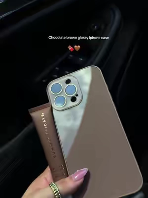 🤎🍫✨ so pretty #iphone #glossy #chocolate #brownaesthetics #fall 