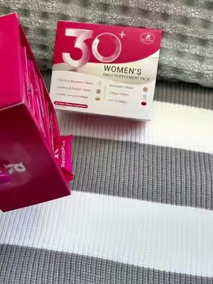 Vitaminas esenciales para Mujeres mayores de 30 años #women #vitamins #vitaminas #womensvitamins #tiktokshop 