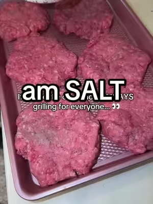 Don’t have to overcomplicate your seasonings. This makes it easy. @am. SALT  #amsalt #salt #grillseasonings #seasoning #grilling 