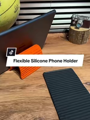 For something this simple. It’s actually pretty useful #phonestand #contentcreator #summerfinds #techaccessories #phoneholder 