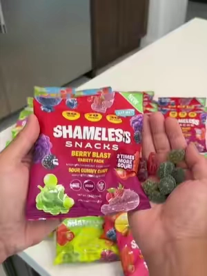 So tasty! #tiktokshopcreatorpicks #TikTokshopbacktoschool #halloweenfinds 