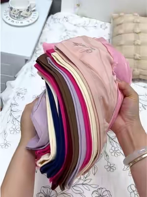 If you're struggling with a bloated lower abdomen, you should definitely try these panties.#underwater #spotlightfinds #tiktokshopsummersale #sohochic #comfortable 