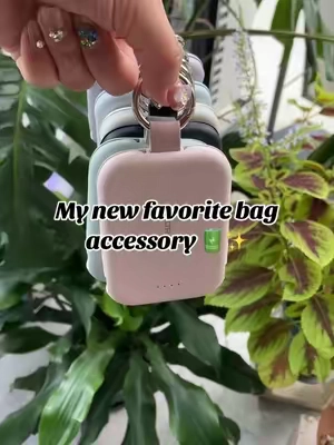 My new favorite bag accessory 🔋✨#rorry #powerbank #TikTokshopbacktoschool #rorryspotlightday #tiktokshopsummersale 