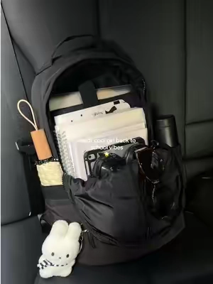 Cool & functional black backpack for the new school year🌟now on sale!!!❤️‍🔥#TikTokshopbacktoschool #sohochic #schoolbackpack #backpack #backtoschoolhaul 