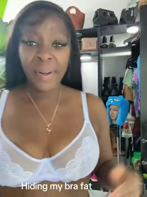 Hiding my bra fat