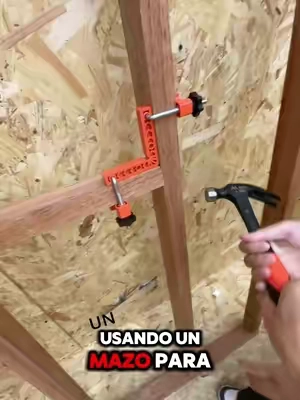 El secreto de por qué los gabinetes de tu vecino quedan mejor que los tuyos… 🤫 #cornerclamp  #woodworkingtools #cornerclampsforwoodworking #SYYKTTD #TikTokshopbacktoschool 