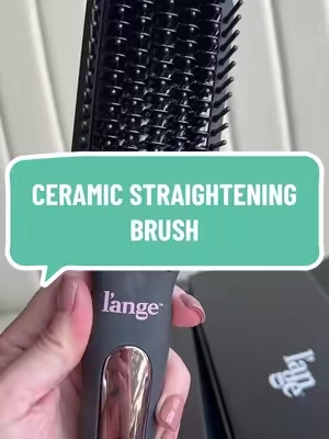 If you have thick curly hair, you should be using a ceramic straightening brush 🔥 @langehair #hairstraightener #straighteningbrush #langehairtools #TikTokshopbacktoschool 