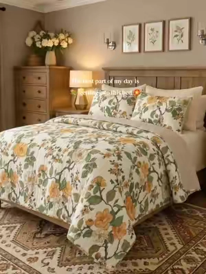 It looks amazing and feels just as good. It's seriously hard not to love this set.#beddingset #cozystyle #cozyathome 