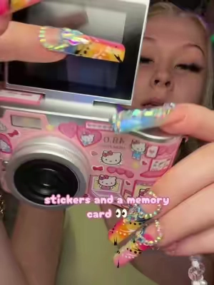 literally one of my fav purchases 😍💖#TikTokshopbacktoschool #tiktokshopsummerturnup #pinkcamera #retrocameda #nostalgia 