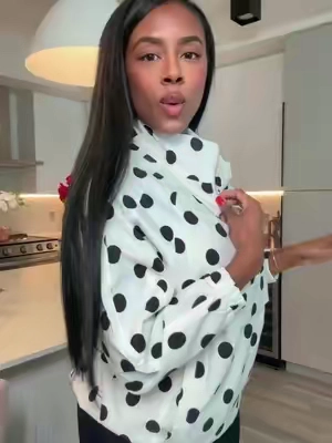7673983327694638367