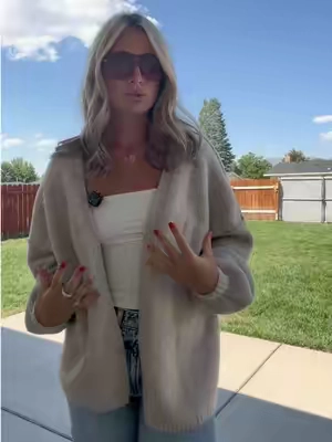 Everyone needs a good cardigan 🤎 #cardigan #sweater #cuteclothes #falldealsforyou #fallfashion 