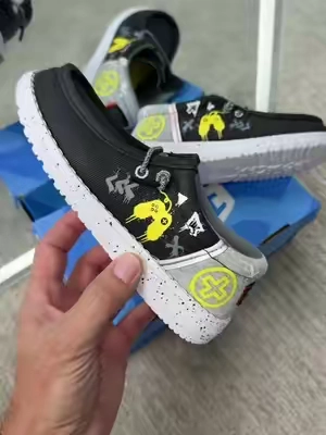 @HeyDude Heydude Kids Slip-Ons graffiti gamer #heydudeshoes #tiktokbacktoschool #gamer #kids #shoes 