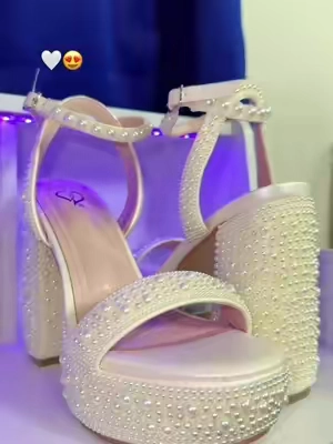 Están bellísimas.😍#tacones#elegantes#woman#moda#tiktokshopcreatorpicks 