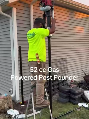 OFFICIAL (Summerfinds) VEVOR 52cc Gas-Powered T Post Driver Power Tool, 2-Stroke 1300W Engine Aluminum Alloy Pile Driver with 3 Piling Sleeves (49/69/100 mm), Efficient Fuel Utilization, Portable Tools for Farm Fencing, Road Improvements, Fence Building #postpounder #gaspostpounder #fencebuilding #fenceposts 