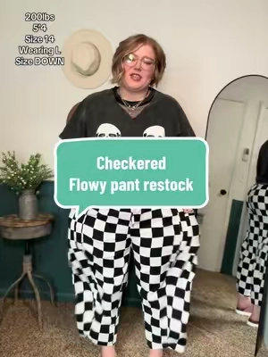 THEY’RE BACK!!! Runnn bc 2 sizes are already gone, AGAIN 😅🏁 @UEU #midsizefashion #TikTokshopbacktoschool #fallfashion #affordablefashionfinds #comfypants 