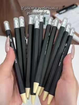 Am I the only one obsessed with these no-smudge erasable pens? 🤔 #BackToSchool #ErasableGelPens #SchoolSupplies #stationeryfind #TikTokshopbacktoschool 