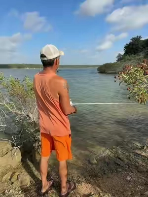 This KastKing rod and reel combo is ready for your next day on the water. Lightweight, comfortable to hold, and a great all-in-one setup whether you’re casting from the bank, boat, or dock. A solid choice for anyone who loves to fish or needs a great gift for the fisherman in their life. #kastkingusa #kastkingcentronlite #fishing #giftsforhim #bassfishing @KastKingUSA 