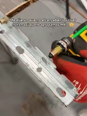 Un comentario nos hizo aumentar el contenido del kit 😳 Si necesitas crear roscas fuertes en láminas delgadas, estas rivet nuts son una solución rápida para montar tornillos sin necesidad de soldar ni poner una tuerca detrás. Perfectas para autos, maquinaria, muebles, reparaciones y proyectos DIY.rivet nut kit, threaded insert nuts, rivnut assortment, M3 M4 M5 M6 M8 rivet nuts, threaded insert kit#DealsForYouDays #SummerVibes #MechanicTools #DIYTools #GarageEssentials