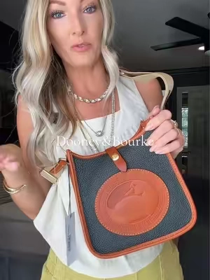 #dooneyandbourke #purse #qvcloyaltyprogram 