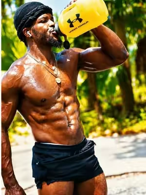 Hydration is part of the grind 💪💧 One gallon, one goal—stay locked in, stay consistent, and keep that water close all day with the Under Armour Sideline 1-Gallon Jug. 🏃🏾‍♂️🔥 #UnderArmour #Hydration #FitnessTok #GymEssentials #TikTokShop