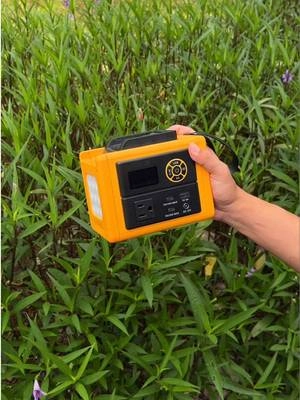 Para tailgating o reuniones en el patio trasero, es un pequeño ayudante práctico que siempre viene bien.#inverter #powerinverter #powerstation #dewalt #TikTokshopbacktoschool 