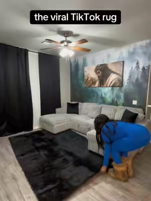 Omg it’s super soft yall 😩 #softrug #viralrug #cozyhome #tiktokshopcreatorpicks #tiktokmademebuyit 