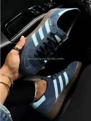 A NEED 🩵 #flykicks #adidasspezial #TikTokshopbacktoschool #adidassneakers 