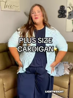 stretchy, covers the elbows, and is so lightweight! ⭐️ #plussizecardigan #fallfashion #tiktokbacktoschool #outfitinspo #easyoutfits 