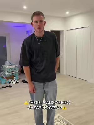 He’s 6’3 wearing a 34x32 WOW!!!