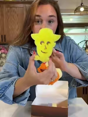 The Scrub Mommy Toy Story Collection is almost too cute to use, but they still have the same dual-sided design that makes everyday dishes a little more fun. If you’re a Disney or Pixar fan, these would also make such a fun little gift or stocking stuffer! #ScrubMommy #ToyStory #CleaningFavorites #KitchenFinds #DisneyFans 