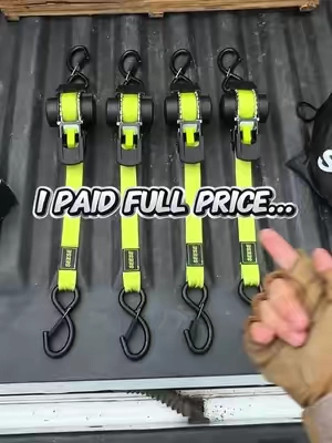 Equipped with spring clips so they won't pop off, eliminating the need to ask for help. 👌🔒 #ratchetstraps #LifeHack #tiedowns #TikTokshopbacktoschool #fyp