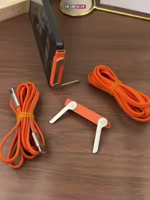 Charge and stand your phone with outmultiple accessories with this awesome charging cable! #iPhonecharger #phoneaccessories #samsungcharger #TikTokshopbacktoschool #sohochic 