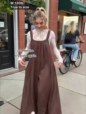 This vintage overall outfit is everything 🤎 The flowy fit is so flattering. #bohofashion #overallsstyle #vintageoutfit #casualfashion #tiktokmademebuyit