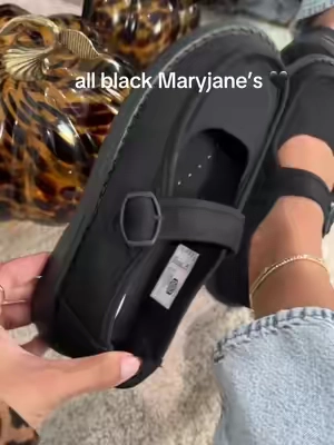 @HeyDude #heydude #heydudemaryjane #maryjaneshoes #blackaesthetic #maryjanes 