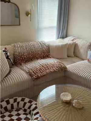 i love this couch               #Home #couch #blanket #fyp #cozy 