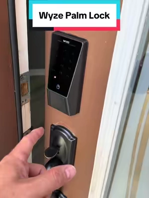 Unlock with your palm, digital code, or the keys! #wyze #wyzepalmlock #doorlock #homesecurity #homeupgrades 