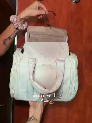 This bag fits so much and can hang anywhere to get everything conveniently!! #travelmusthave #travelbag #toiletrybag #TikTokshopbacktoschool #bagsmart 