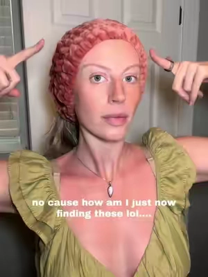 I’m embarrassed it took me 30 years to use one #facewashroutine #headband #spaheadband 