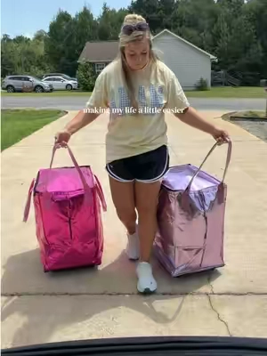 Replying to @💖 KEL-LEE 💖 *Kellie* 💖 I took both of my large Hulken bags to a consignment sale today to drop off. These really made it so much easier because I was able to pull them behind me. They fit so much and they're so durable 😍✨💗 #hulkenbag #consignmentsale #kidsconsignmentsale #rollingtote #hulkenlargebag @QVC, Inc 