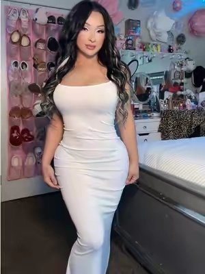 🤍😍 #bodycon #longdress #maxidress #fashion #OOTD 