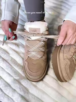 UGG ‘Sand’ 👀 #flykicks #tiktokbacktoschool #backtoschoolshopping #ugg #womenshoes 