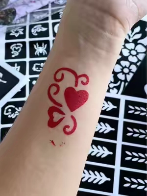 Y'all... 10/10 DO NOT use this as lip liner.😂 I thought I was being creative and now I've been walking around looking like I permanently overlined my lips for the last 8 hours.😭🤣 BUT if you use it where it's actually supposed to go... BABY, it WORKS.😂 Click the little shopping cart if you want some henna that clearly understood the assignment.🛒#tiktokshobacktoschool #SohoChic #fyp #henna #summerwins 
