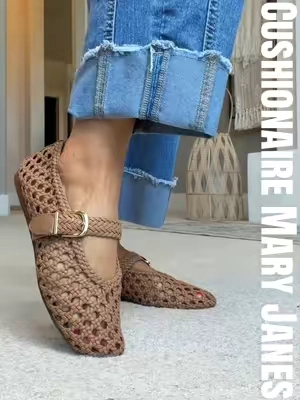 Breathable, Comfortable & Cute 🙌🏼 #fallshoes #flats #maryjanes #fallstyle #falloutfits 