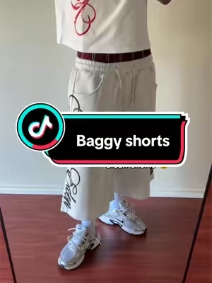 So perfect #streetwear #fashioninspo #shorts #baggyshorts 