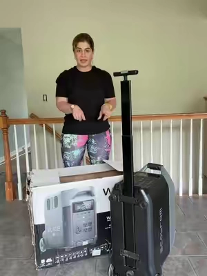 Para tantas horas sin corriente, tener una estación de energía con buena capacidad puede hacer una gran diferencia. ⚡ La EcoFlow DELTA Pro cuenta con 3600Wh de capacidad y 3600W de salida, pensada para alimentar distintos equipos según su consumo. Y si la acompañas con panel solar, puedes aprovechar la energía del sol durante el día. ☀️🔋 #EcoFlowDELTAPro #EstacionDeEnergia #EnergiaPortatil #PanelSolar #EcoFlow