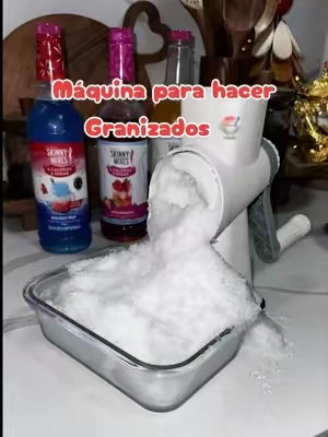 Muele hielo en segundos sin electricidad #ice #icemachine #icemakermachine #granizados #icemaker 